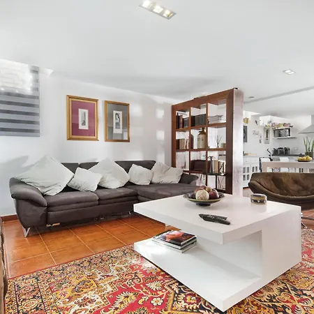 Loft La Matanza Feriehus *